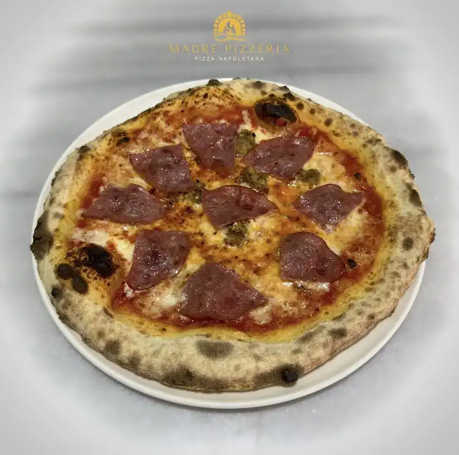 Madre Pizzeria fotoğraf 2