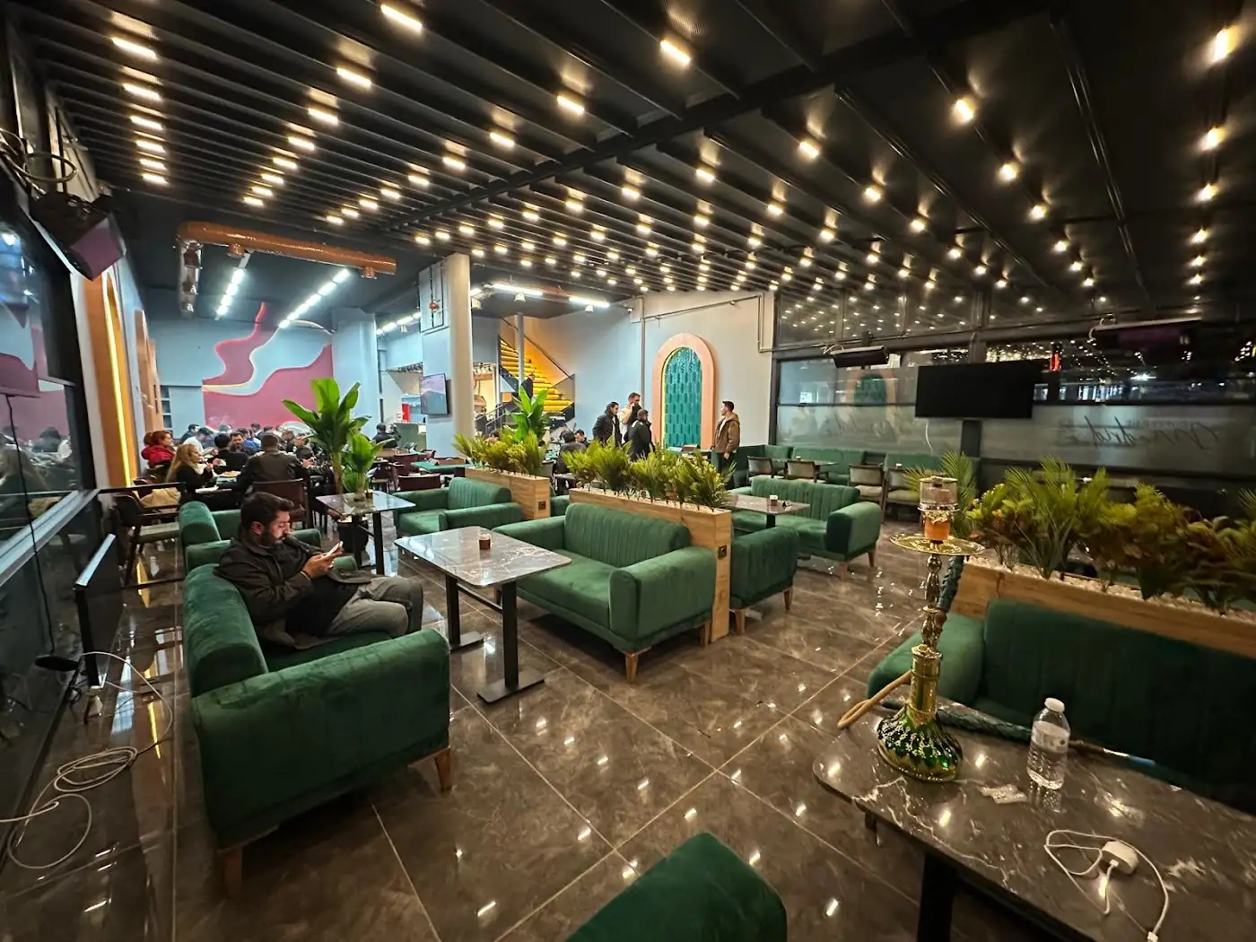 Manjin Coffee & Lounge