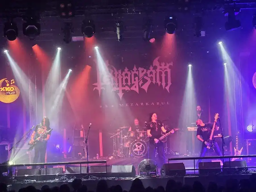 Milyon Performance Hall