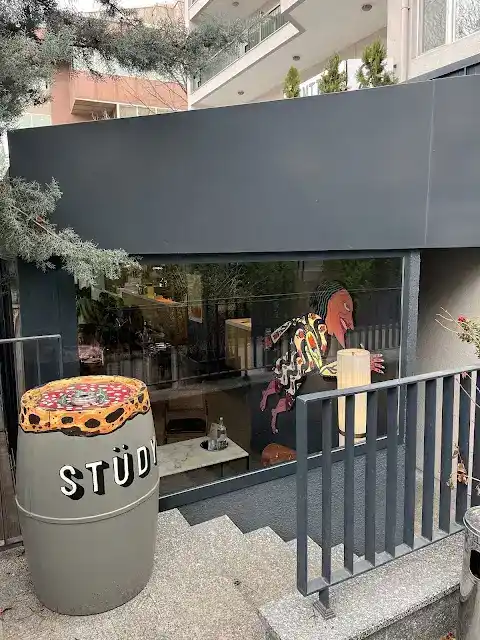 Stüdyo Pizza