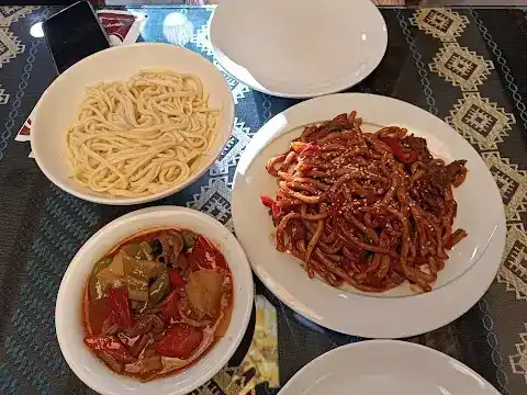 Urumçi Uygur Restaurant fotoğraf 3