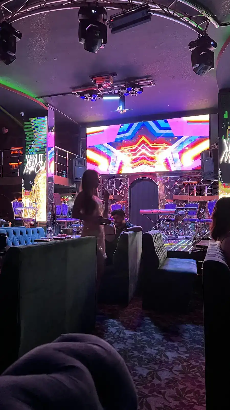 Yakut Night Club