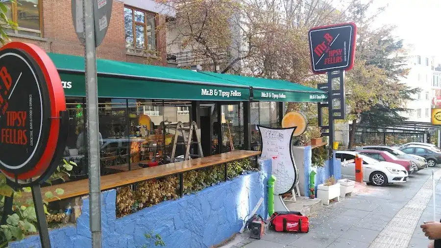 Mr.B Cocktail Bar
