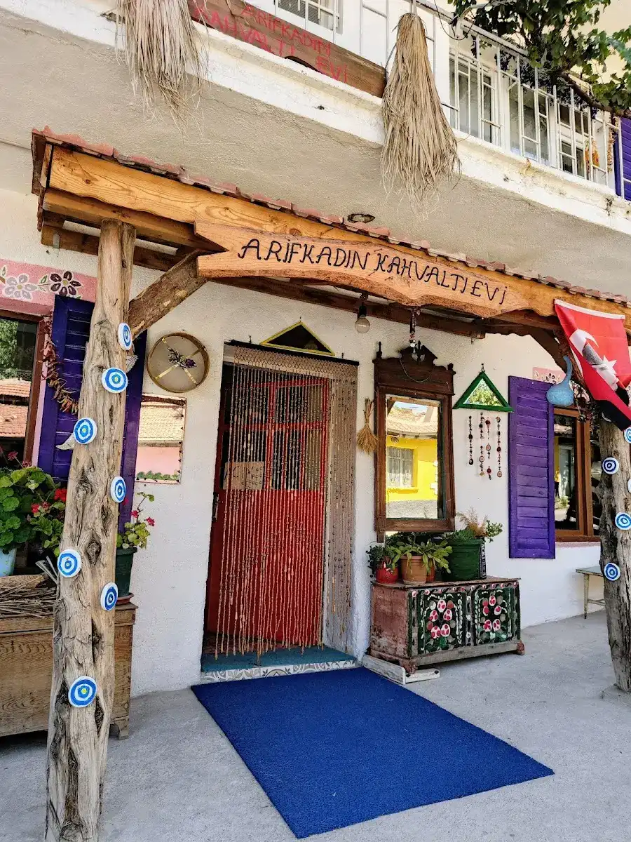 Arifkadın köy evi