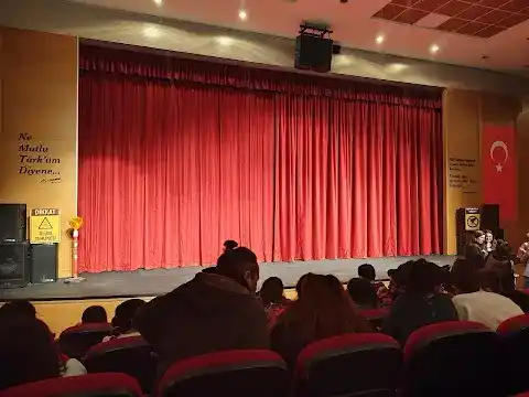 Etimesgut Belediyesi Korkut Ata Kongre ve Kültür Merkezi