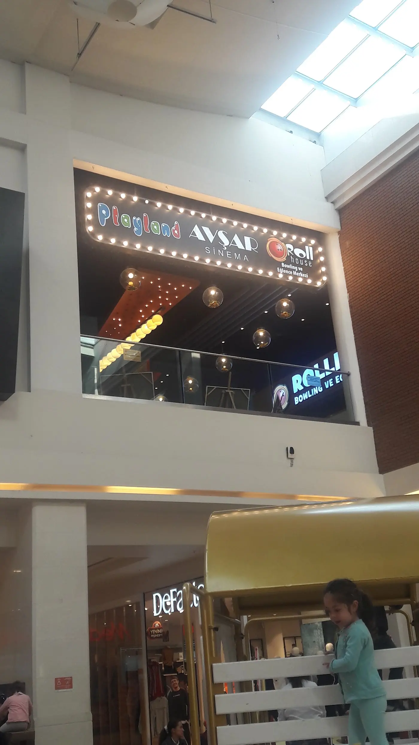 Avşar Sinema fotoğraf 3