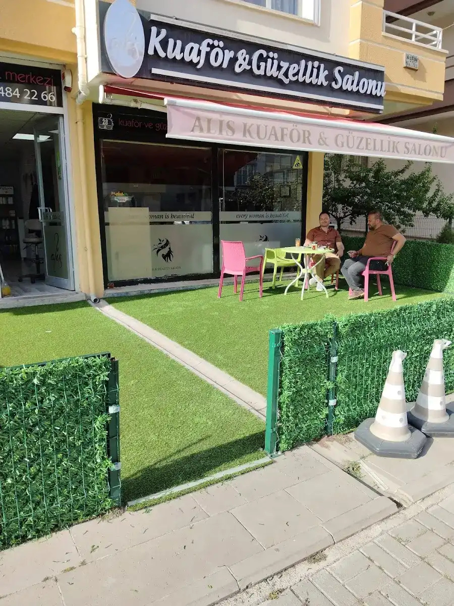 Alis Kuaför & Guzellik Salonu fotoğraf 2