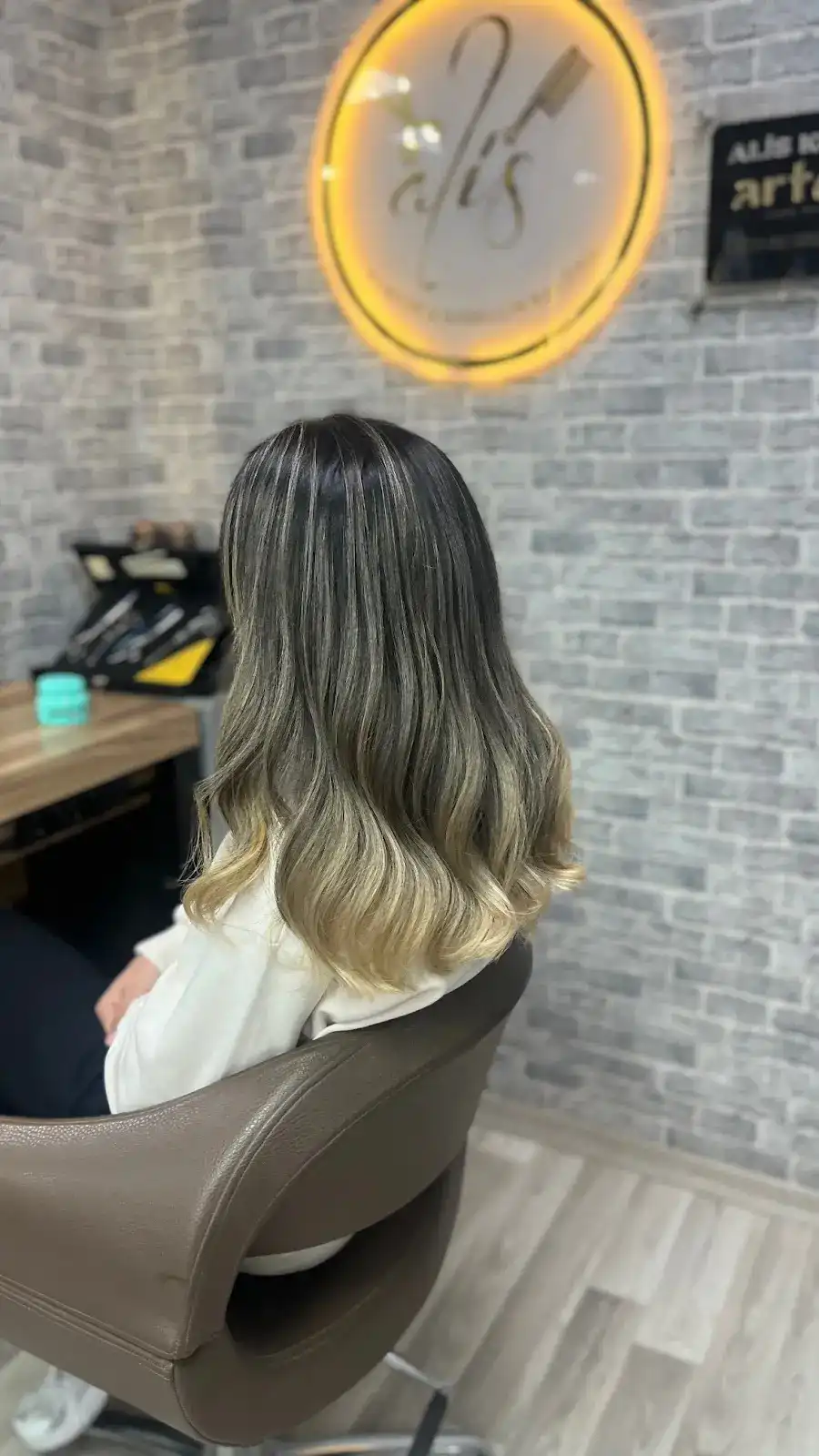 Alis Kuaför & Guzellik Salonu fotoğraf 3
