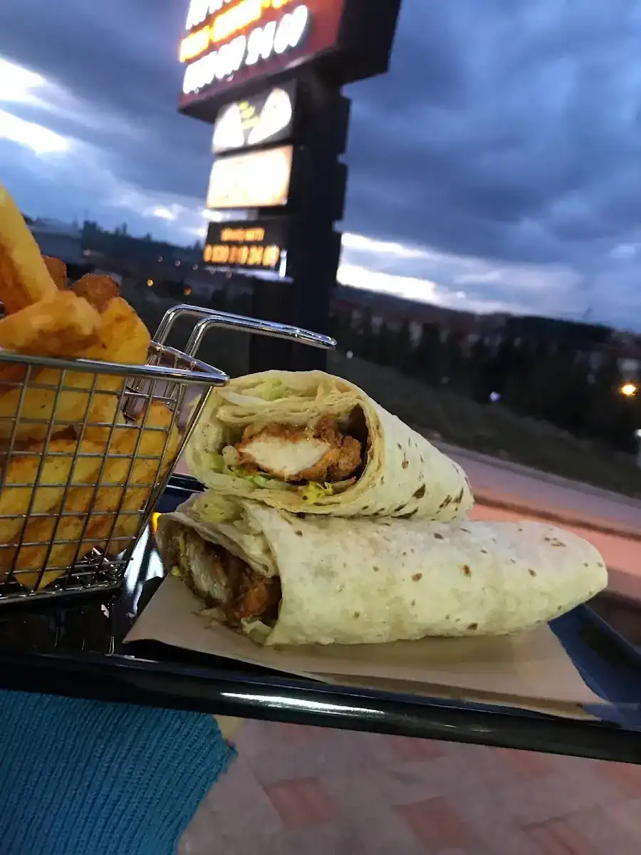 HANEM’DE PİZZA&BURGER&CAJUN fotoğraf 2