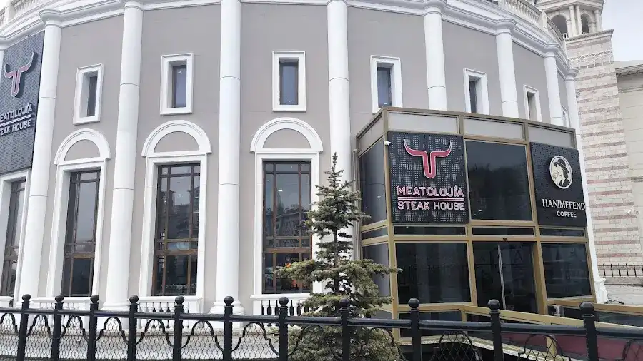 Meatolojia Steak House