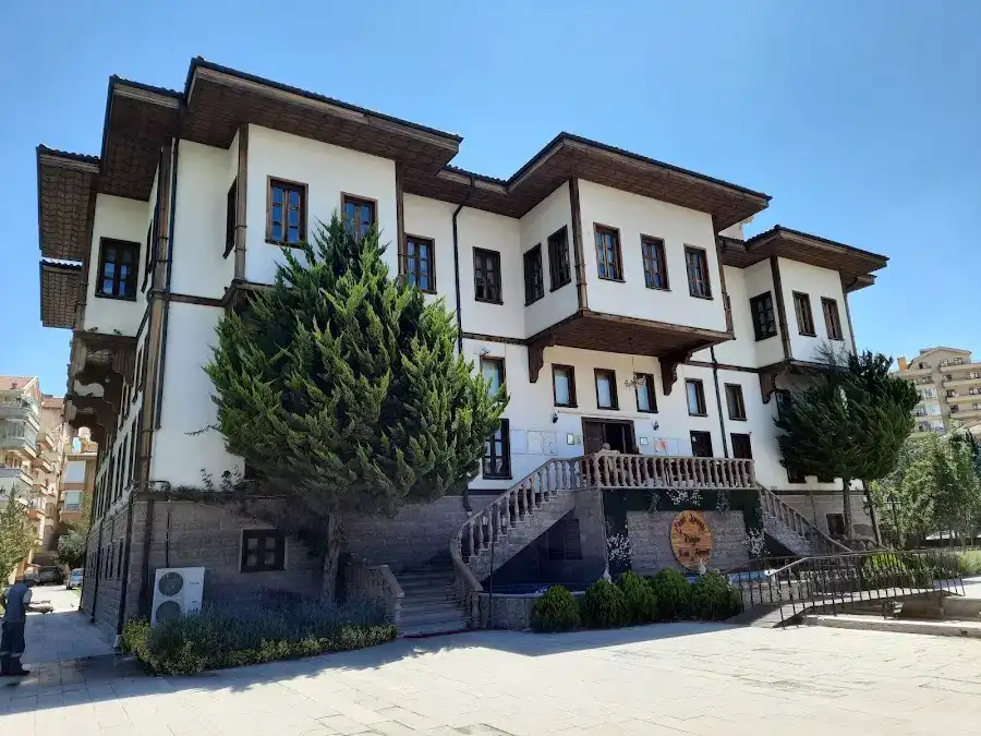 Çeşni Konağı Tarihi Ankara Evi