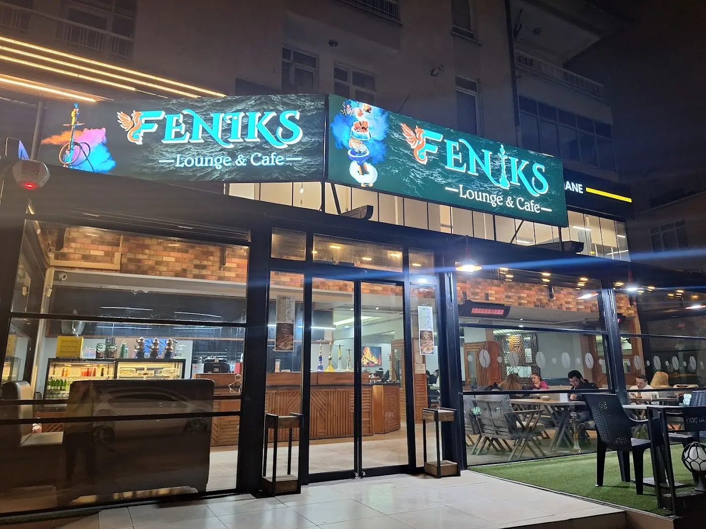 Feniks Lounge