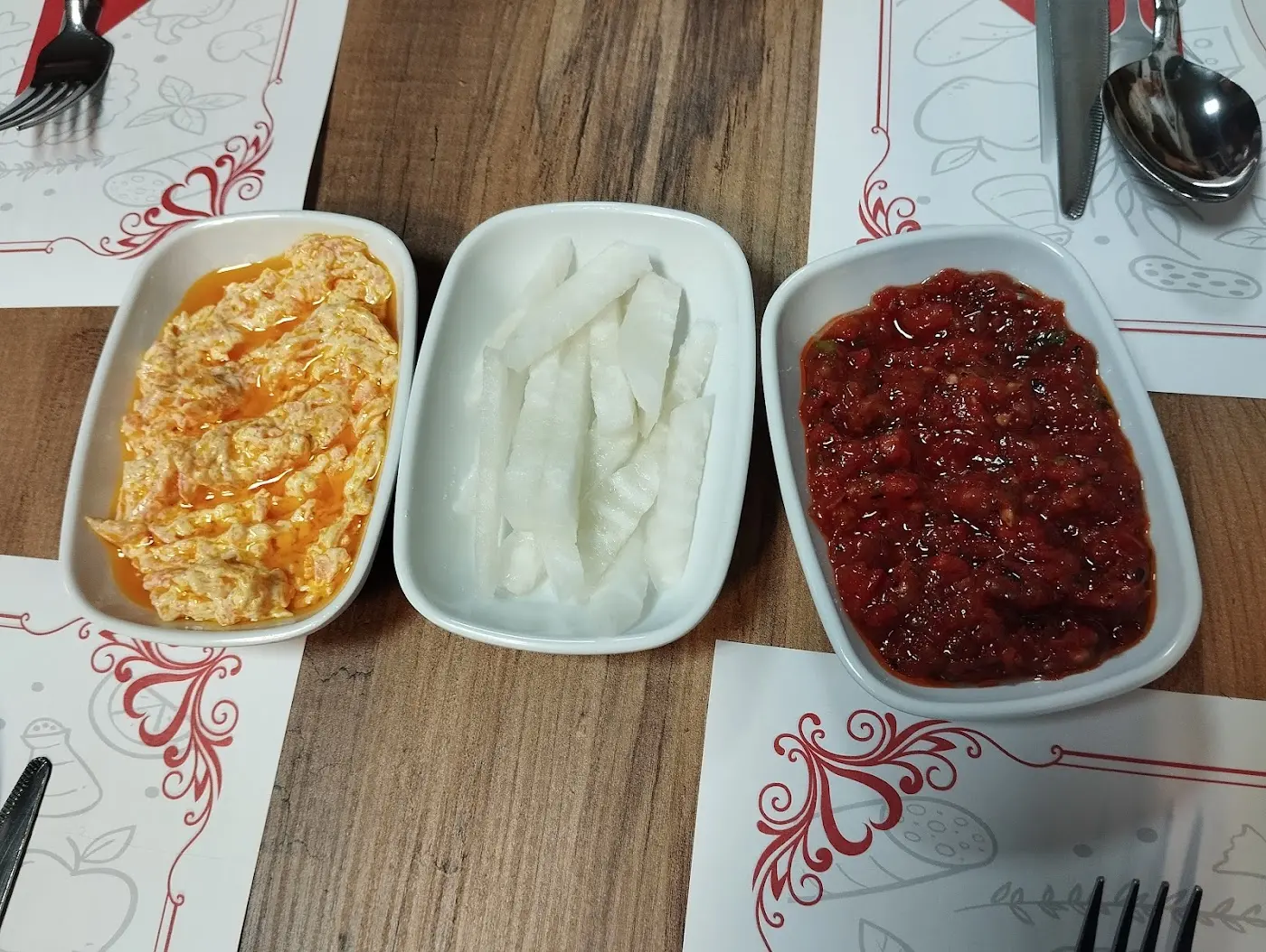 Harabe Restoran fotoğraf 2