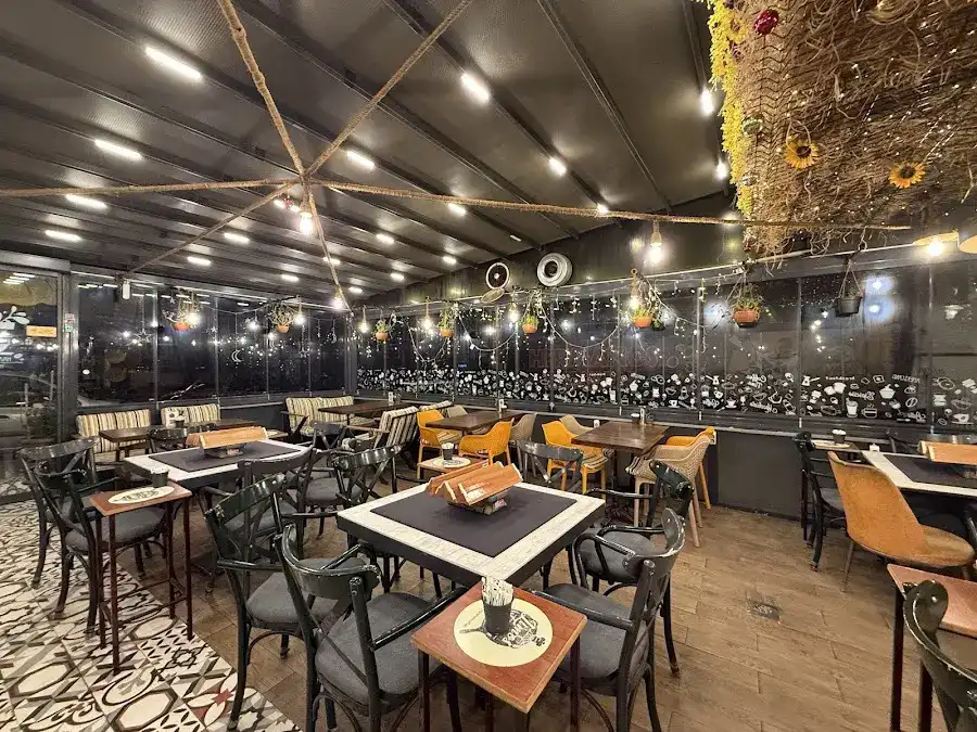 Limos Cafe Mutfak fotoğraf 3