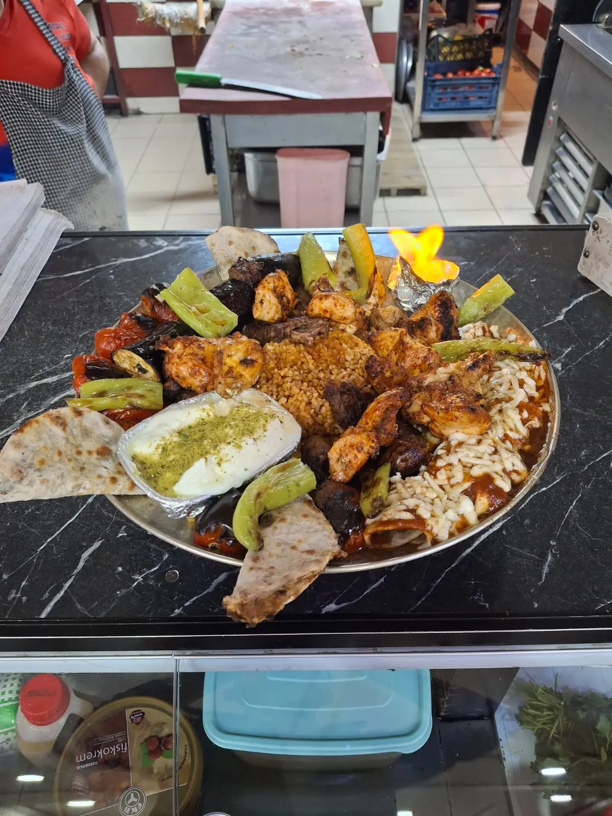 URFALI PİDE KEBAP KÜNEFE SALONU (2) fotoğraf 3