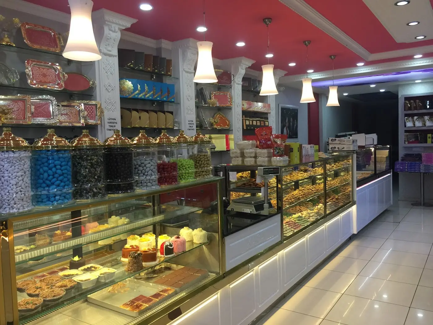 Yasemen Pastanesi