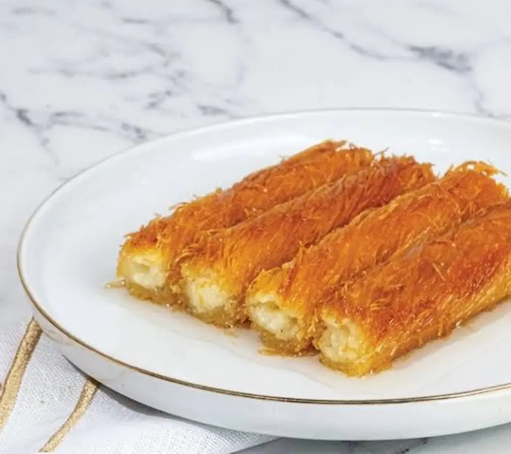BAKLAVACI ERKUT fotoğraf 3