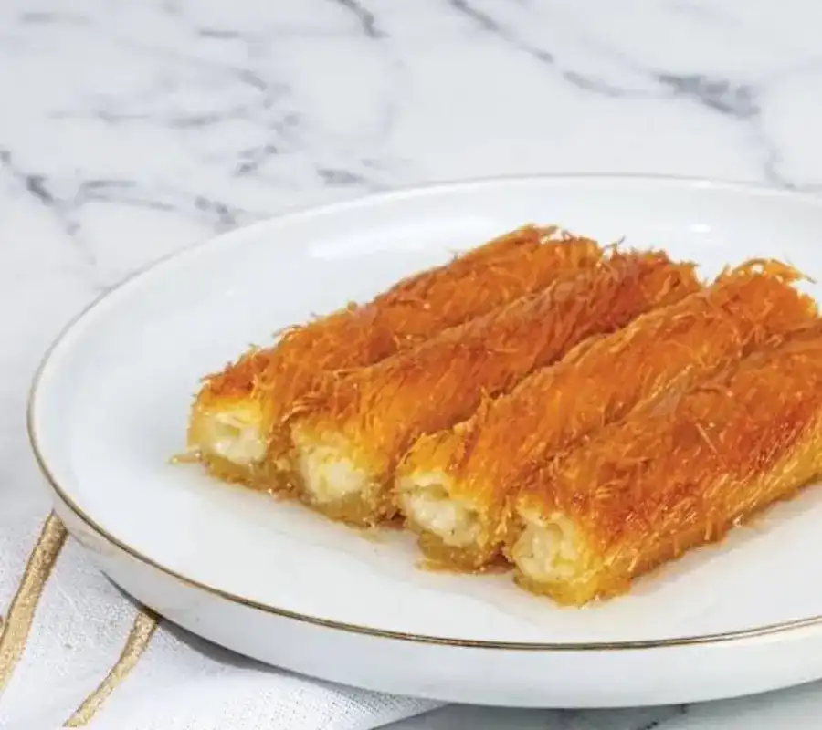BAKLAVACI ERKUT fotoğraf 3