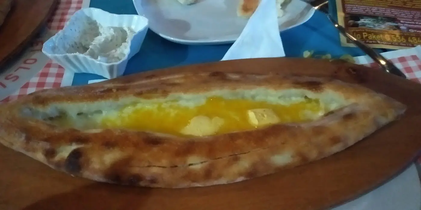 Meşhur Karadeniz Pidesi Pizza Cafe Restaurant Şehitler Parkı Kibarın Yeri fotoğraf 2
