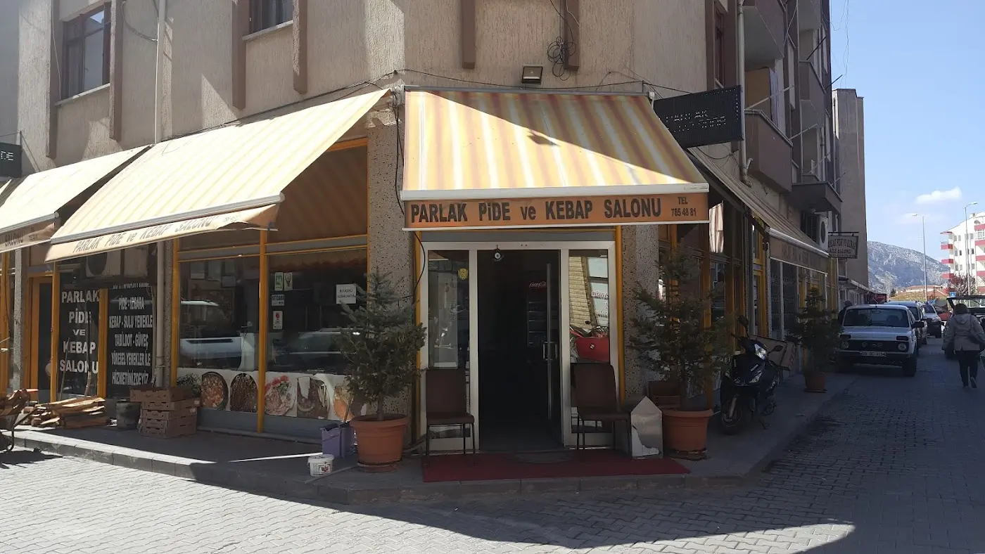 Parlak Pide Kabap Salonu