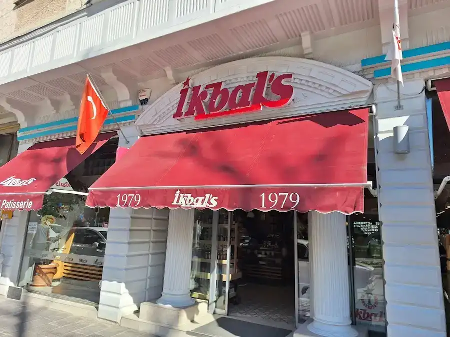 İkbal's Pastane & Cafe fotoğraf 3