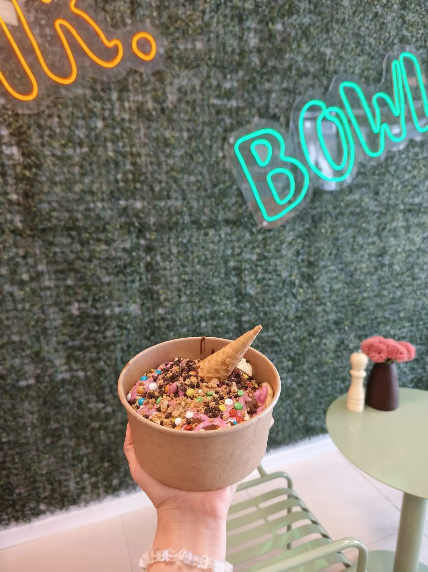 MR BOWL