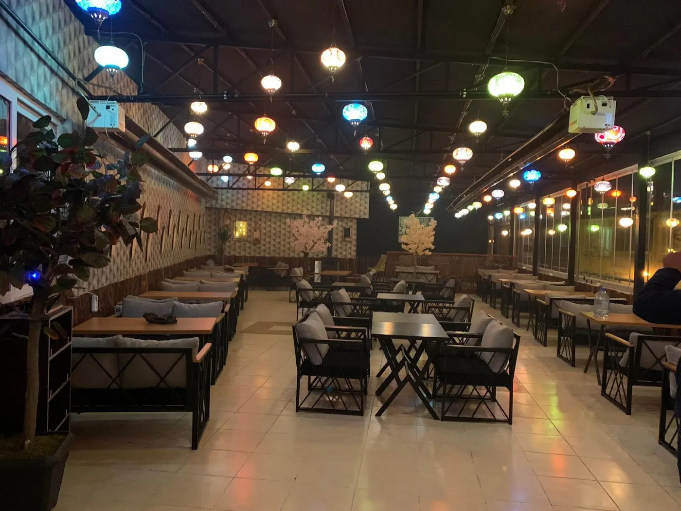 Teras Balkon Cafe Bistro Lounge fotoğraf 3