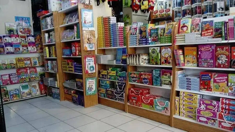 DÜNYA KİTAP KIRTASİYE fotoğraf 2