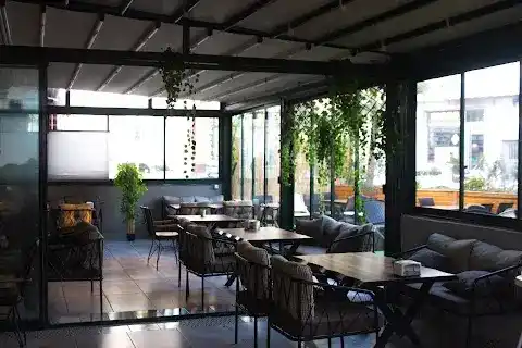 GREEN GARDEN