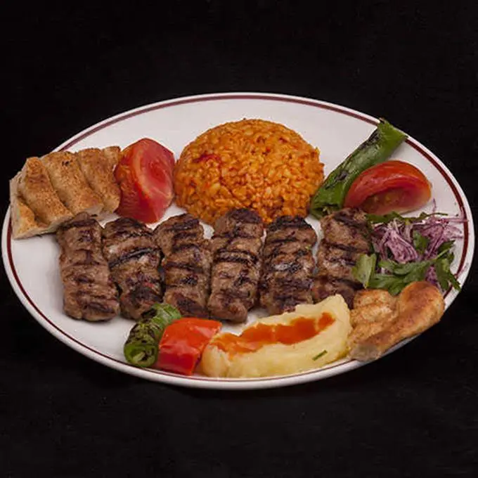 DEDEM KEBAP VE PİDE SALONU fotoğraf 2