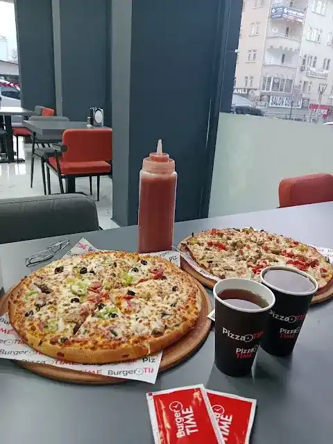 Pizza Time fotoğraf 3