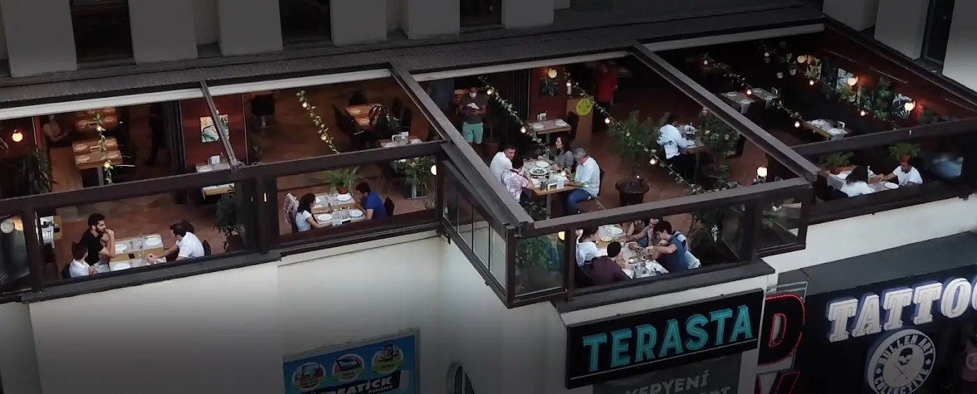 Terasta Meyhane Tunalı