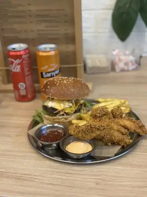 312 Burger fotoğraf 3