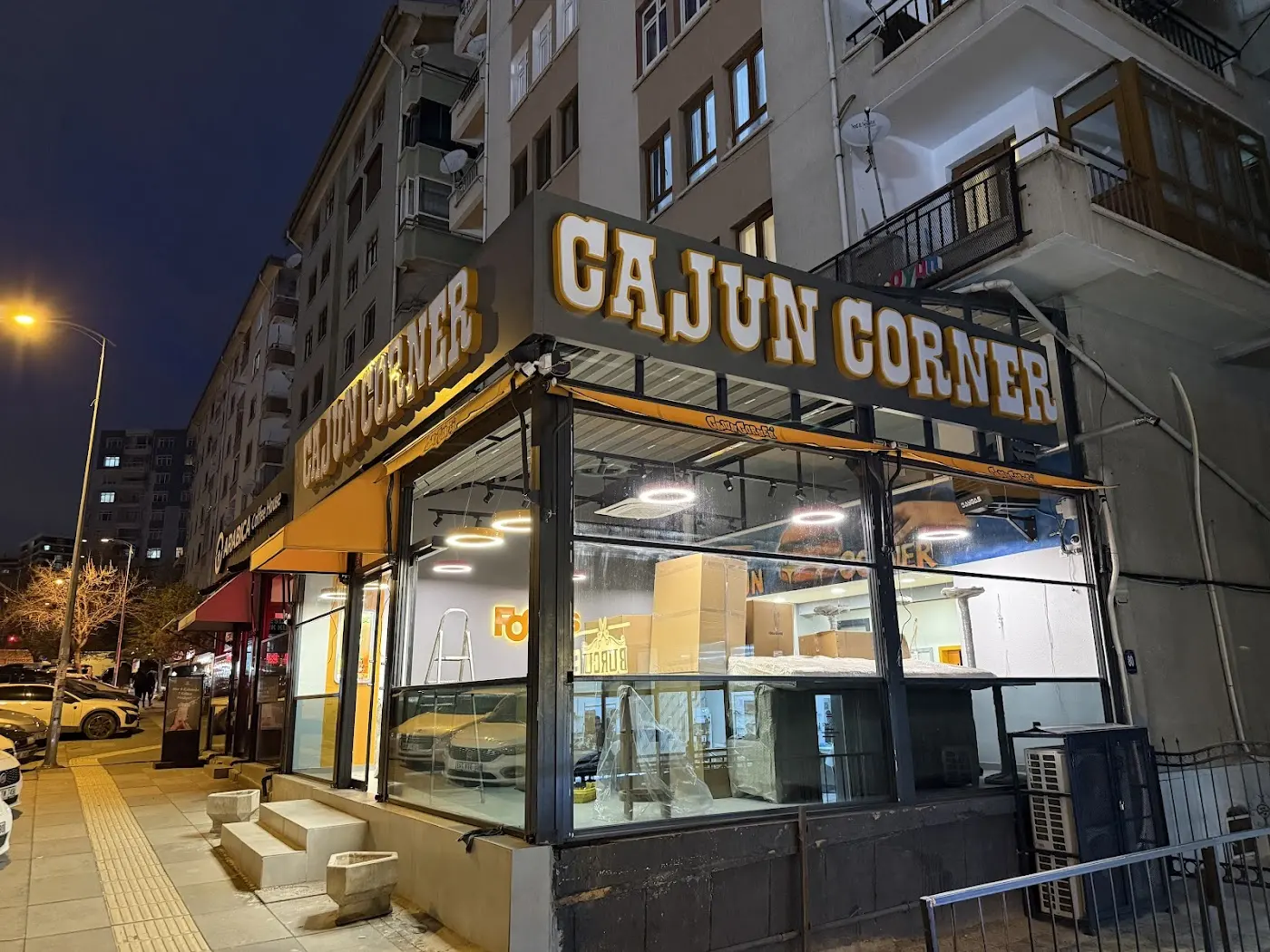 CAJUN CORNER YENİMAHALLE