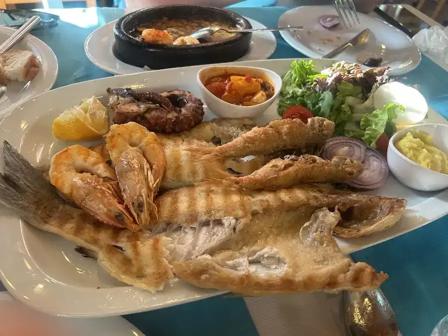 Balıkçı Meyhanesi Kaleiçi fotoğraf 3