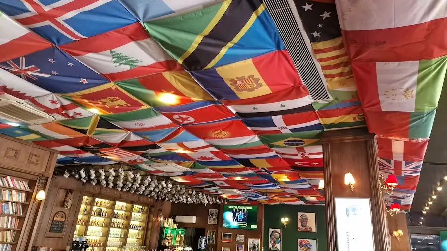 Belfast Irish Pub Lara