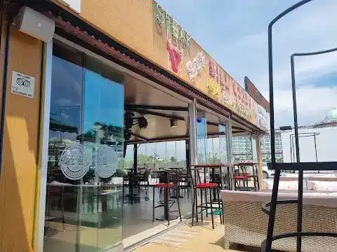 Bill COSBY BAR RESTAURANT