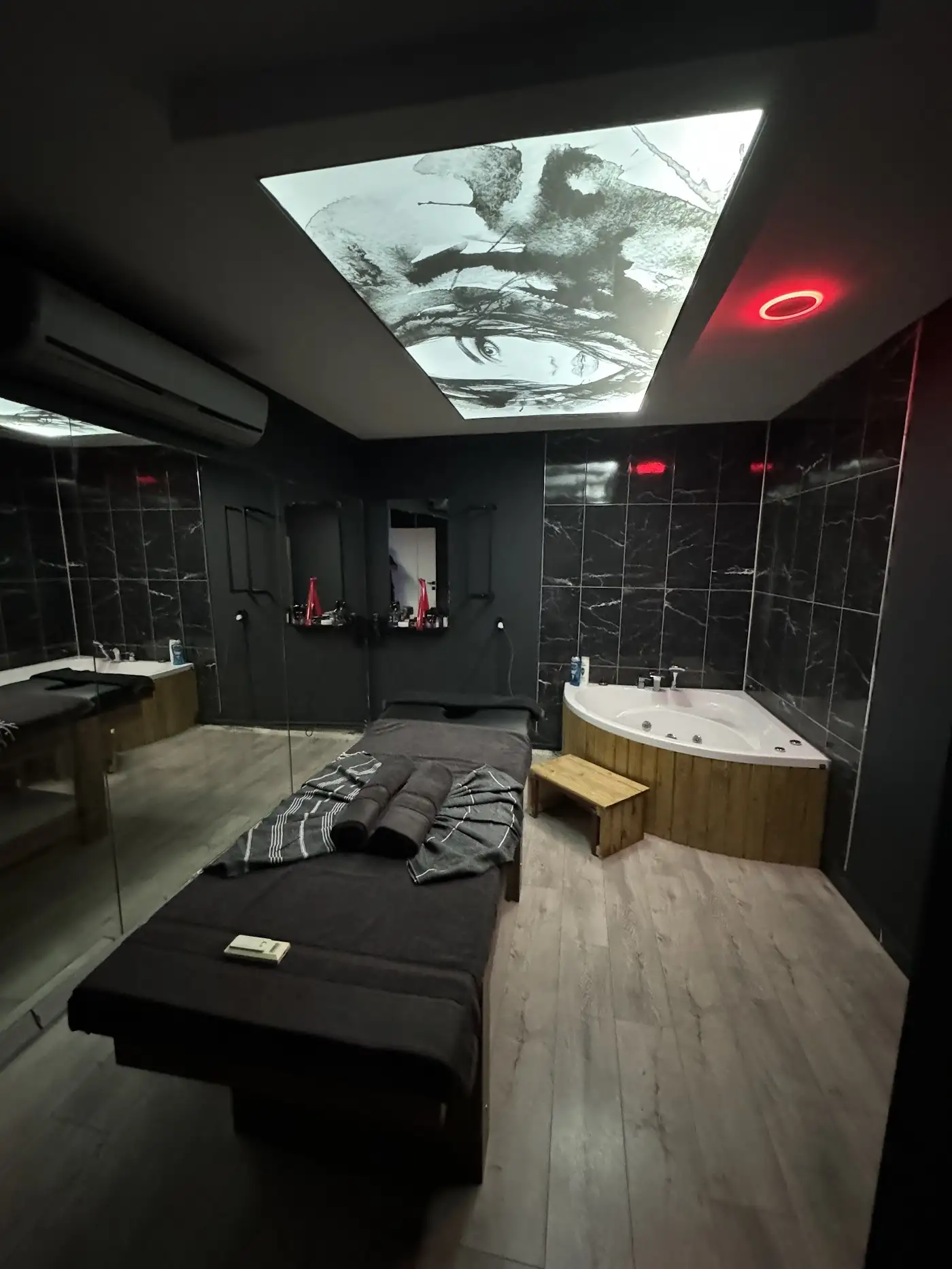 Lara Vip Spa Massage masaj salonu