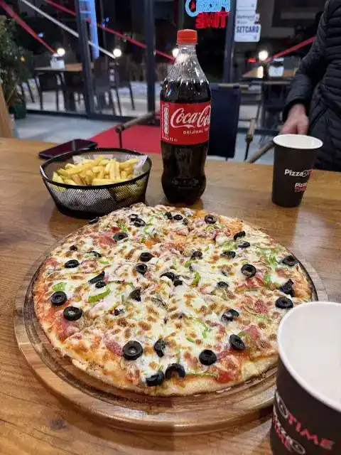 Pizza Time Lara