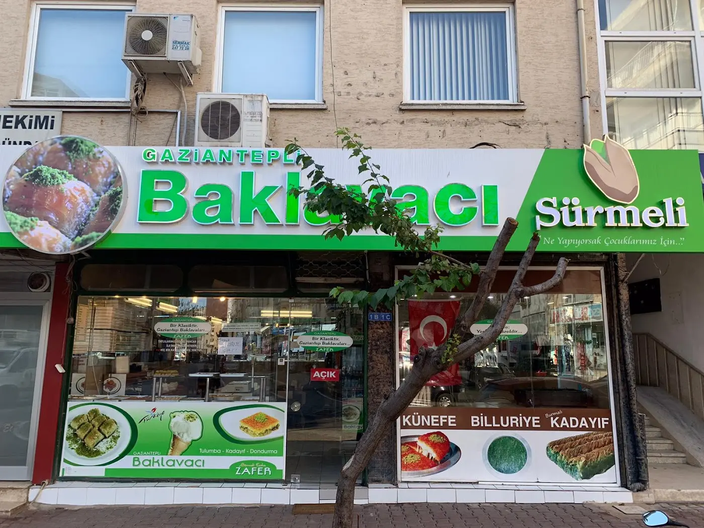 Sürmeli Baklavaları