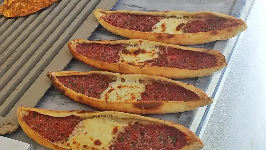 Altıntaş pide ve lahmacun salonu fotoğraf 2