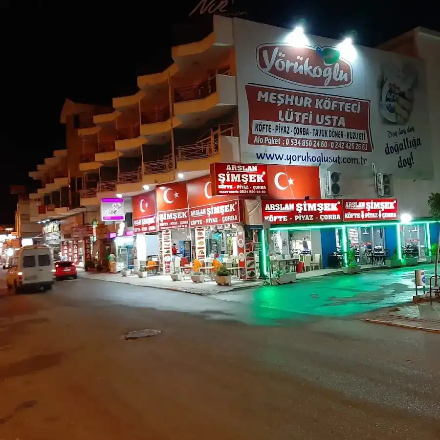 ARSLAN ŞİMŞEK KÖFTECİSİ LÜTFİ USTA fotoğraf 3