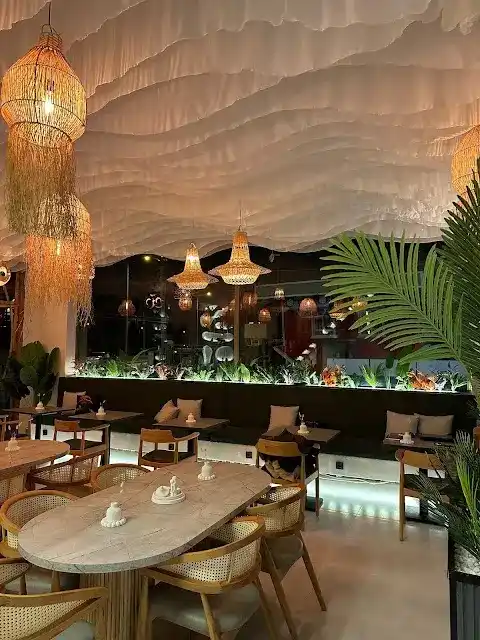 CALM'İES CAFE LOUNGE fotoğraf 3