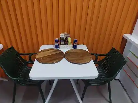 Fly food