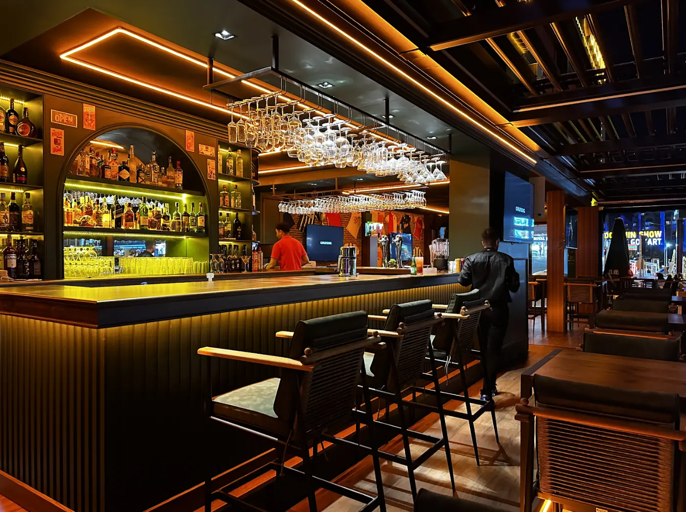 High 5 Irish Pub
