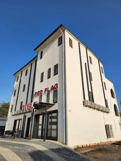 Red Flag Hotel