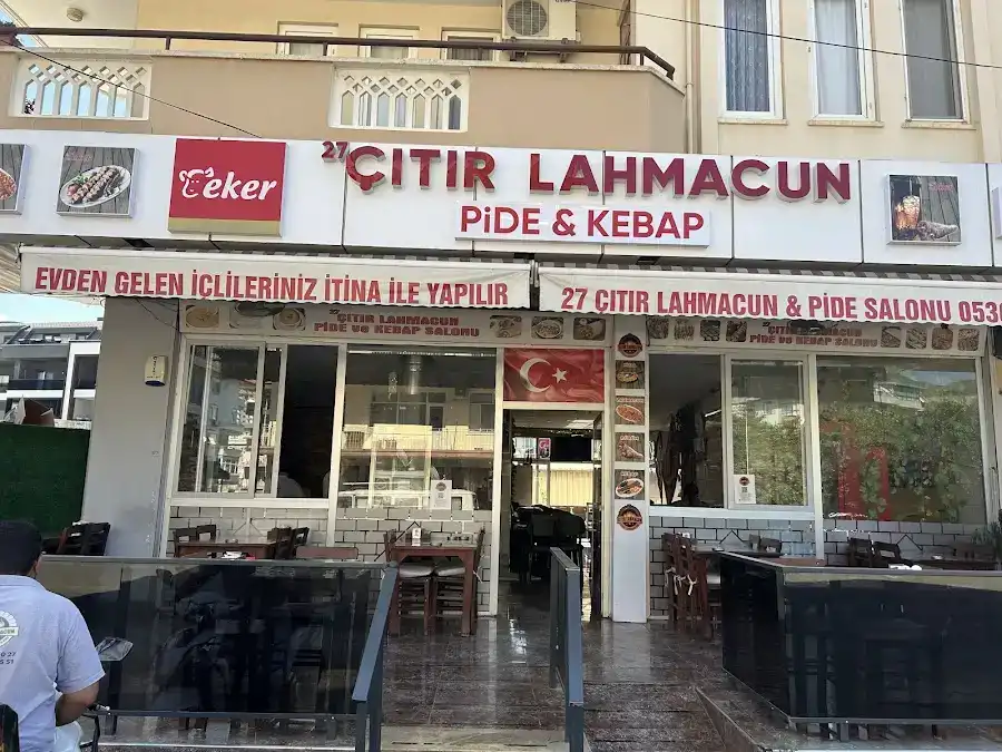 27 Çıtır Lahmacun Pide ve Kebap salonu fotoğraf 3