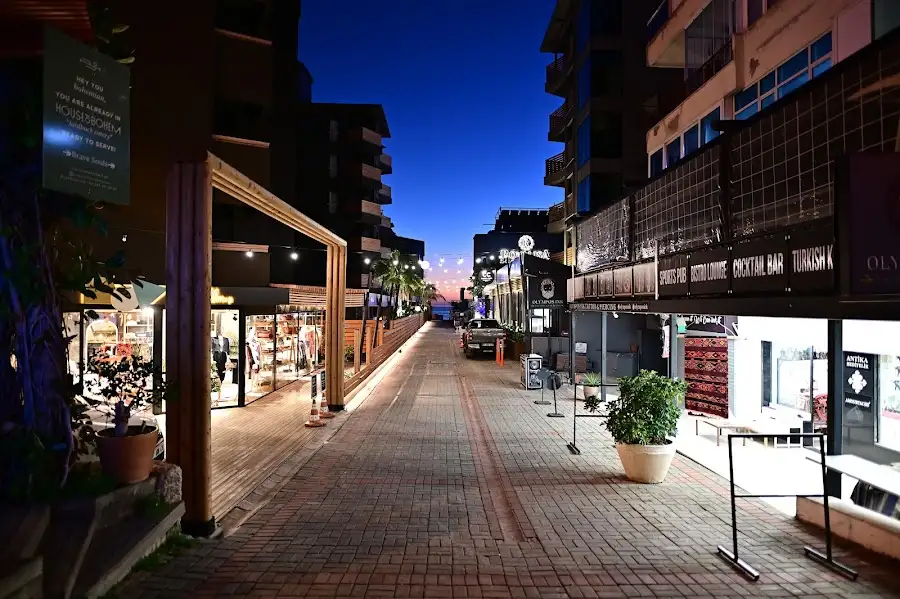 Alanya Beach Hotel