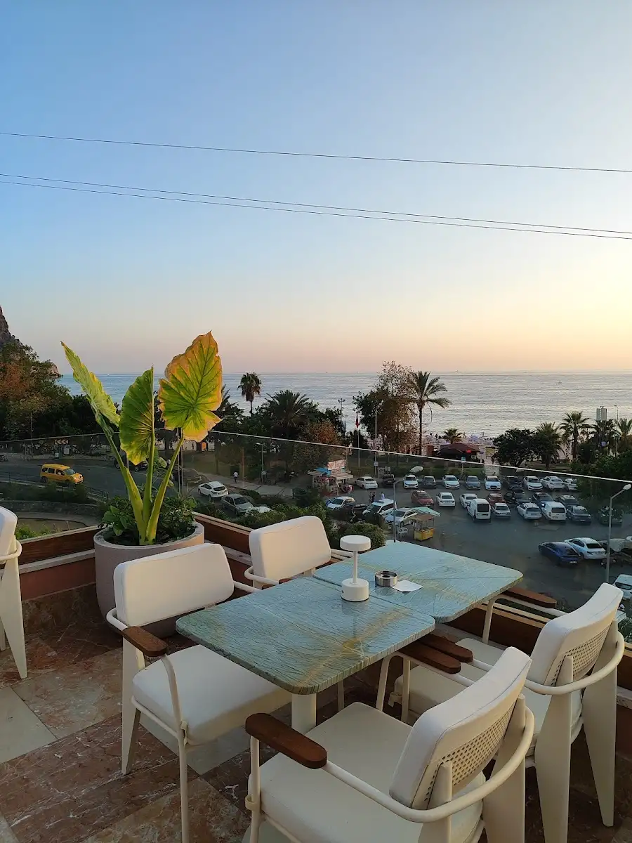 Arsh Alanya