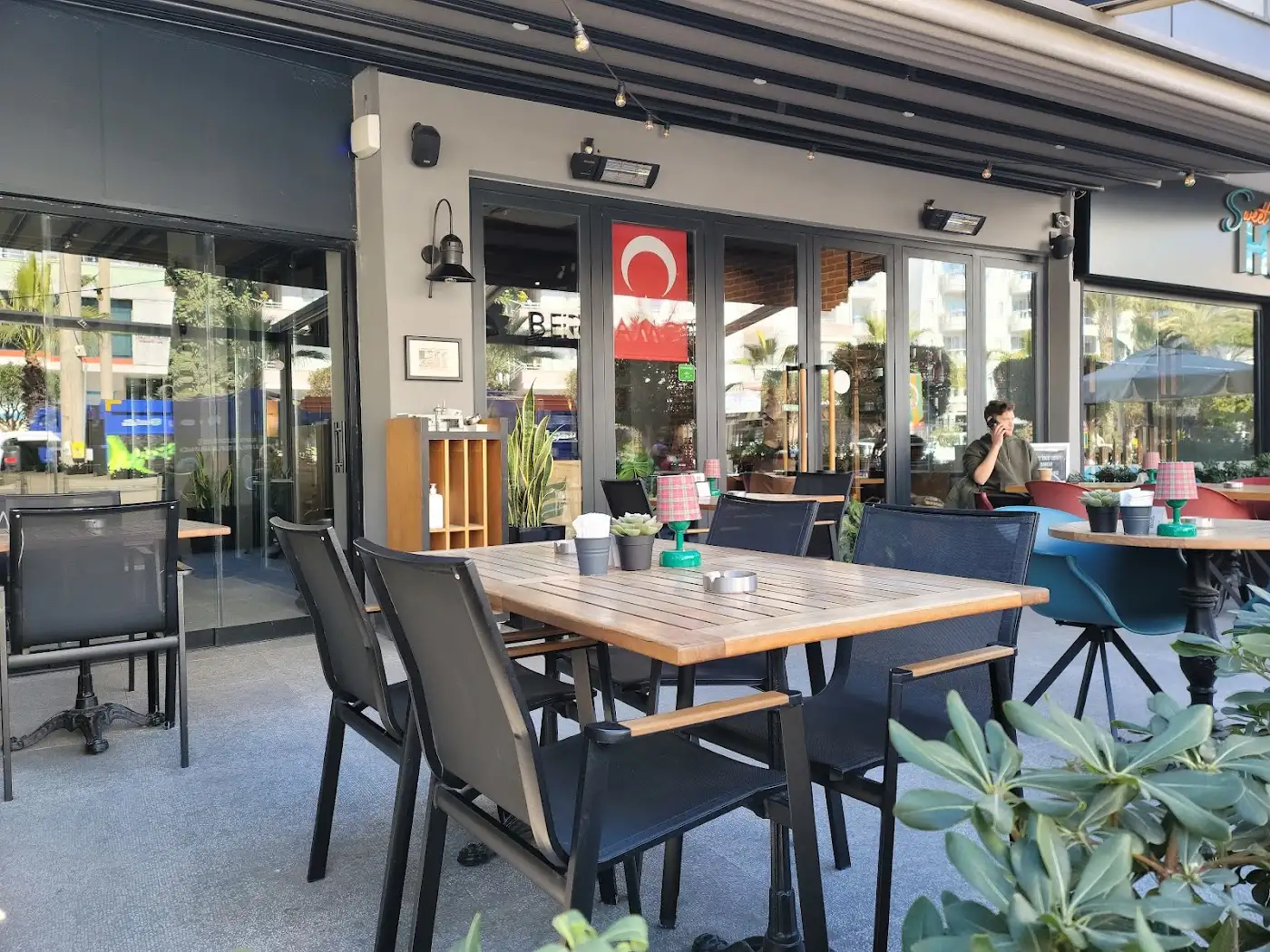 Bergamot Cafe